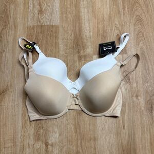 MAIDENFORM T-SHIRT BRAS 2 PACK WHITE BEIGE SIZE 36D WIRED LIGHTLY LINED NEW